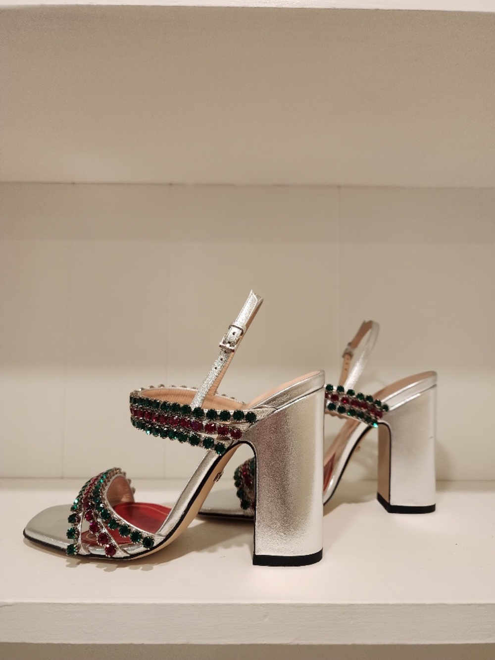Gucci Bertie Red & Green Crystal Silver Metallic Leather Sandals